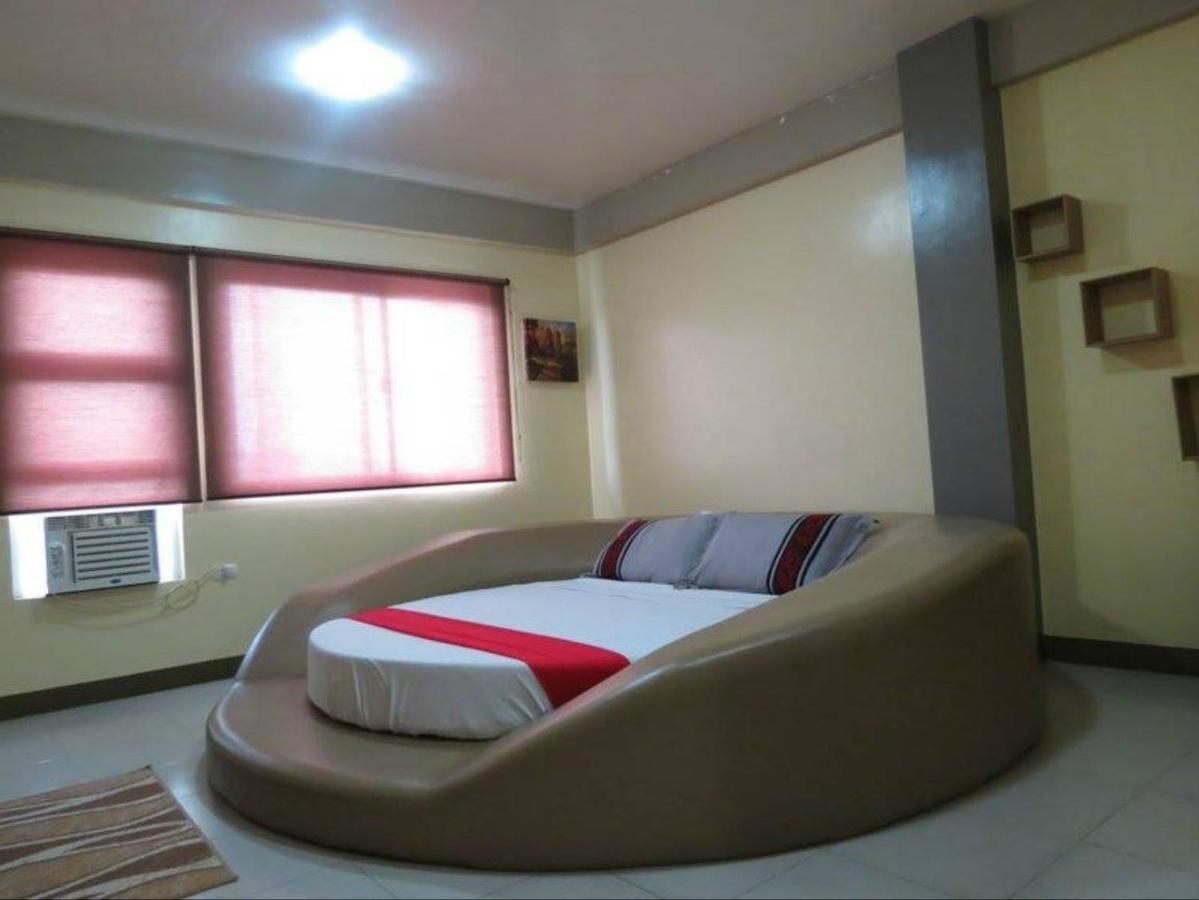 Hotel Cara Lipa City Екстер'єр фото