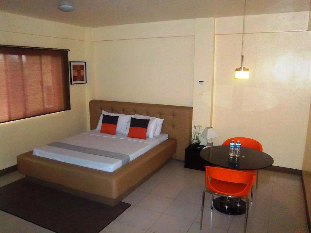 Hotel Cara Lipa City Номер фото