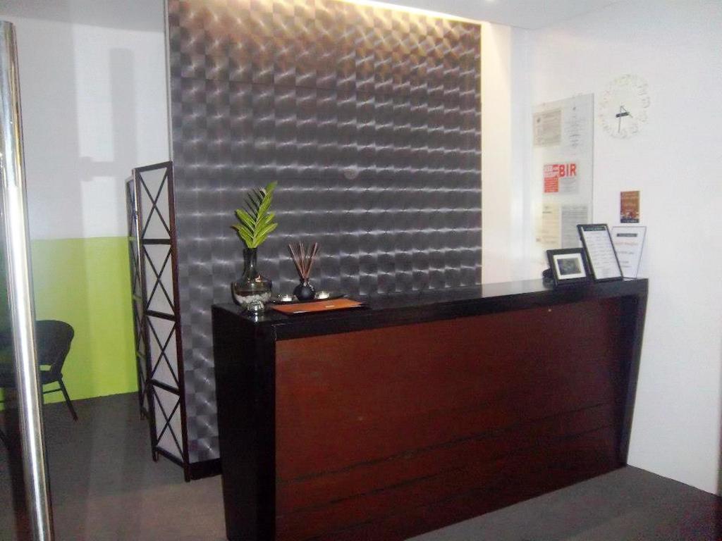 Hotel Cara Lipa City Екстер'єр фото