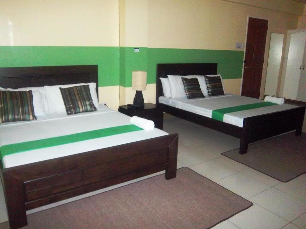 Hotel Cara Lipa City Екстер'єр фото