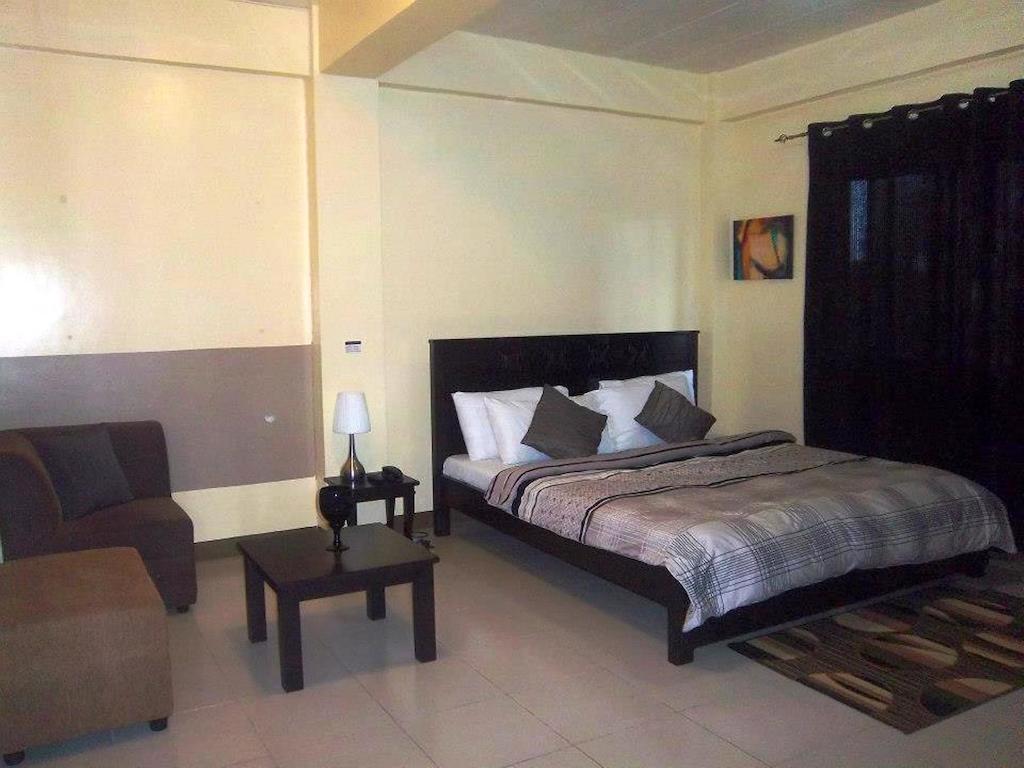 Hotel Cara Lipa City Екстер'єр фото
